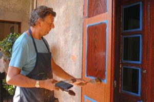 kĩ thuật sơn cửa gỗ